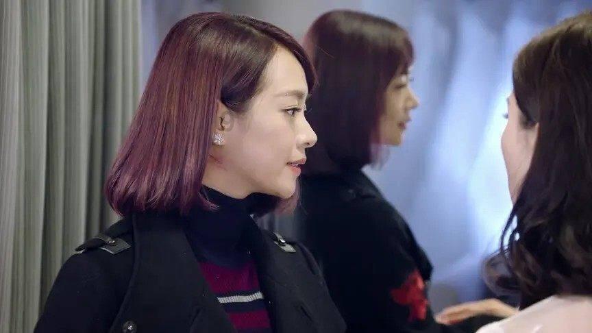 救援跳绳女孩